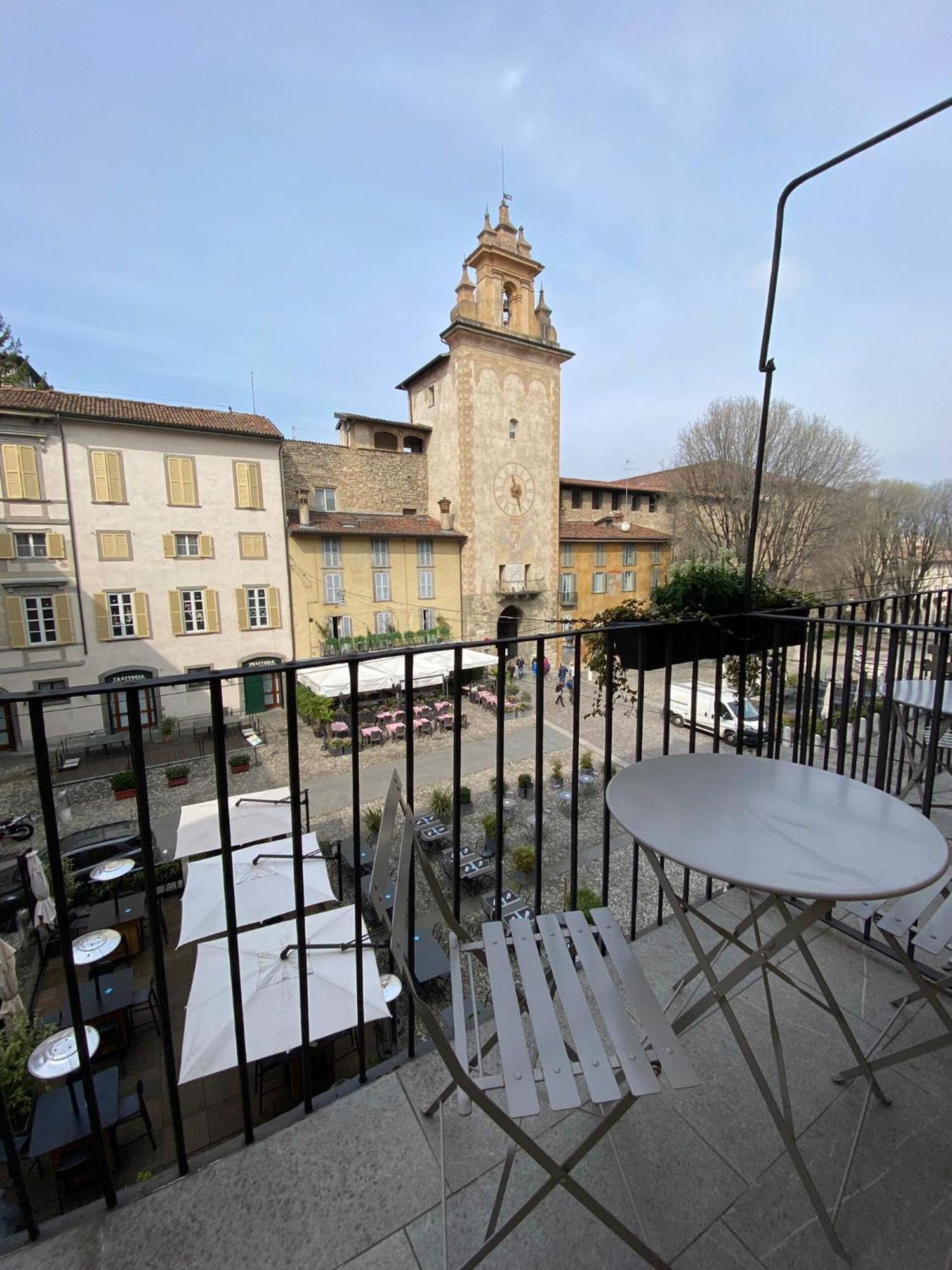 Piazza Mascheroni Home Bergamo Ngoại thất bức ảnh