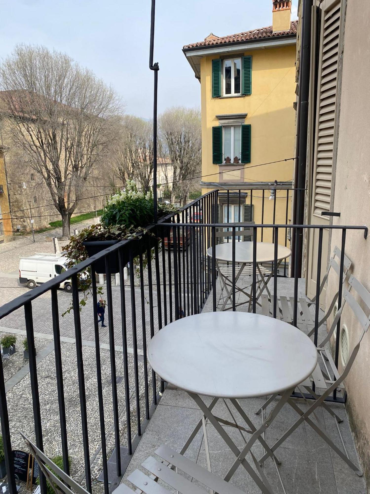 Piazza Mascheroni Home Bergamo Ngoại thất bức ảnh